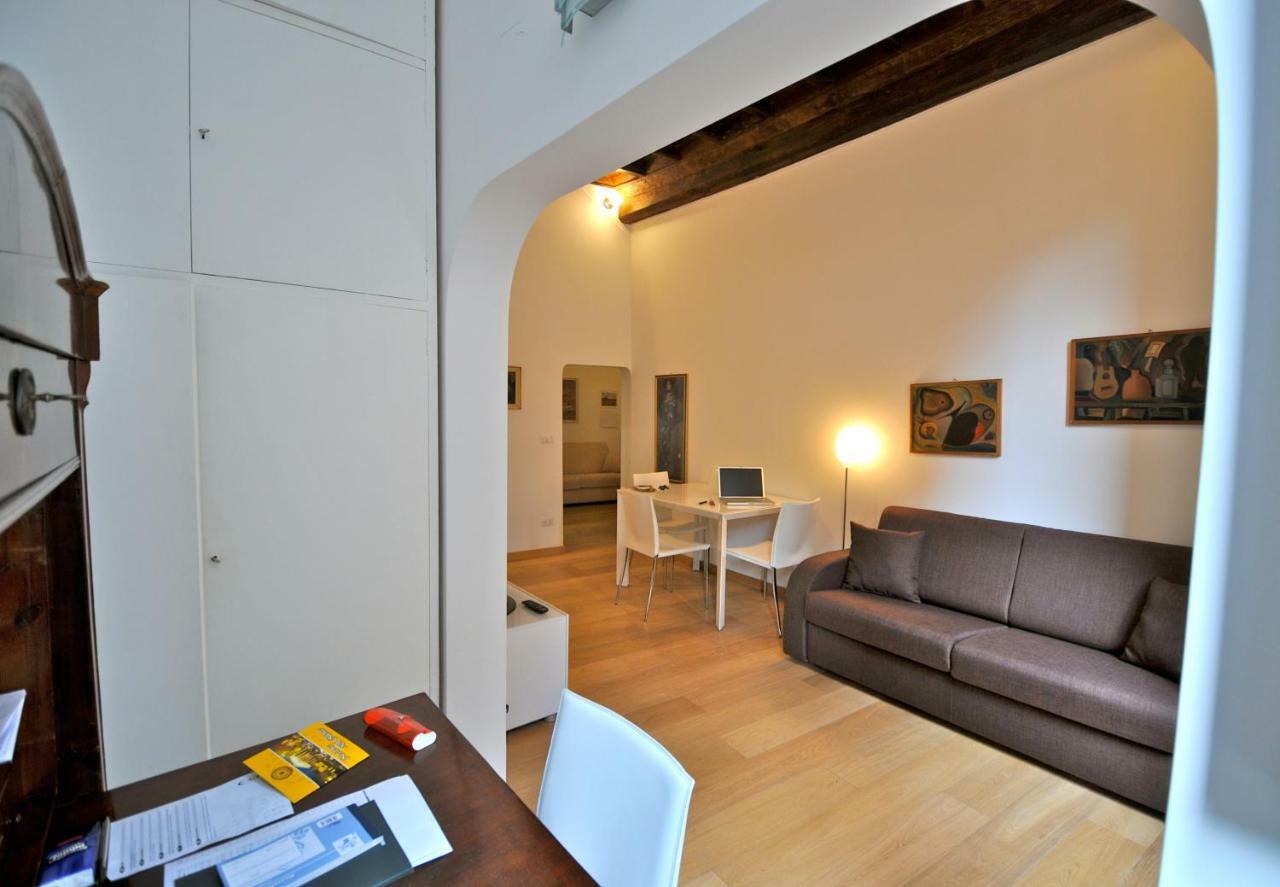 Eleonora Apartamento